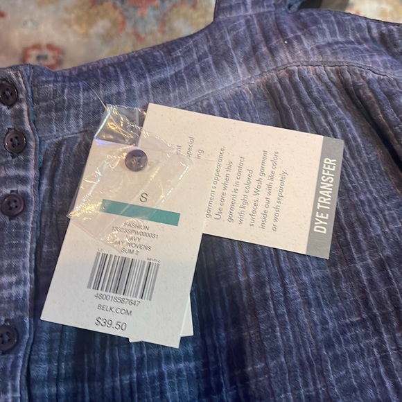 NWT- True Craft Top - Picture 3 of 11